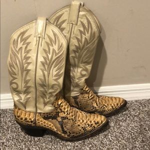 Vintage Justin leather snake skin boots